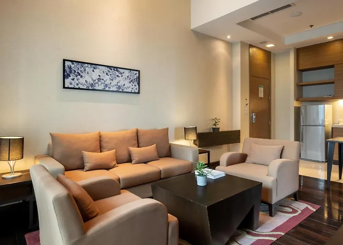 Jasmine Bts Phrakhanong 5*