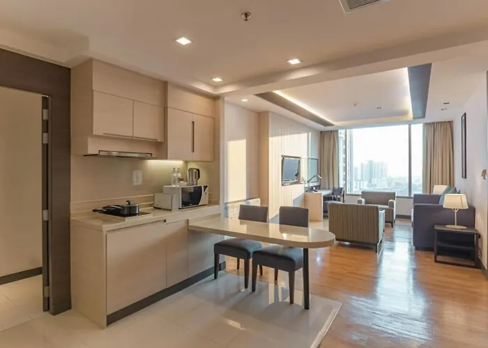 Hotel Jasmine Bts Phrakhanong 5*